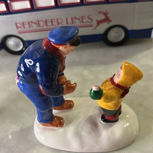 Dept 56 A Ride on the Reindeer Lines Set of 3 Figures Snow Village #54875 w/box - Picture 10 of 14